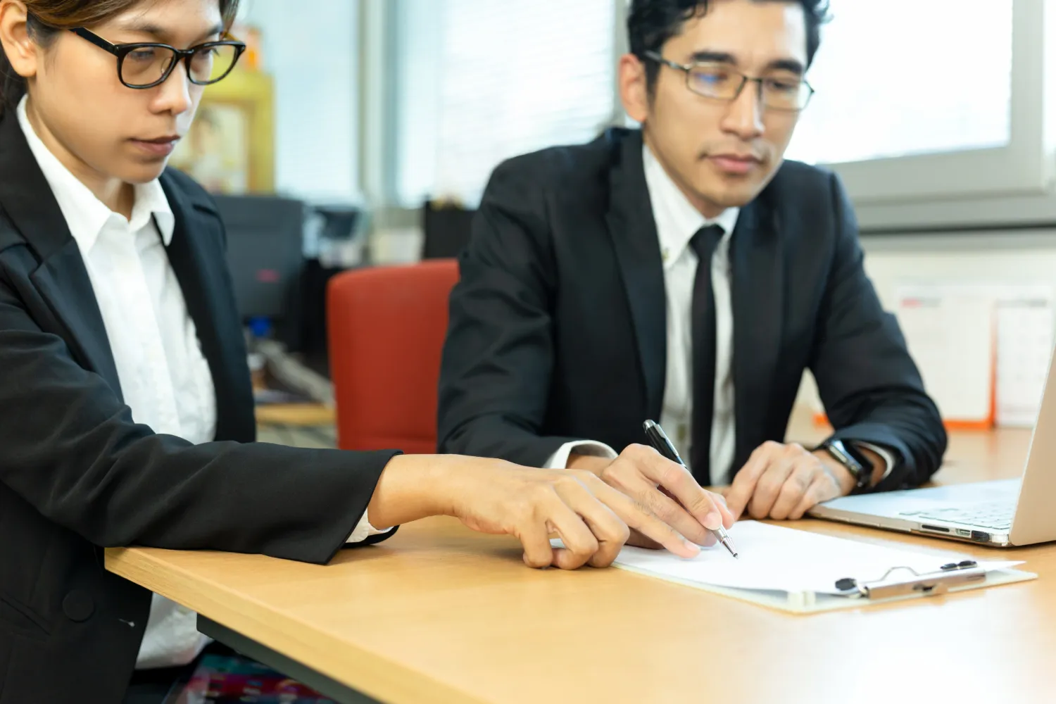 Master Compliance with Thai Employment and Labor Laws: A Guide for SMEs