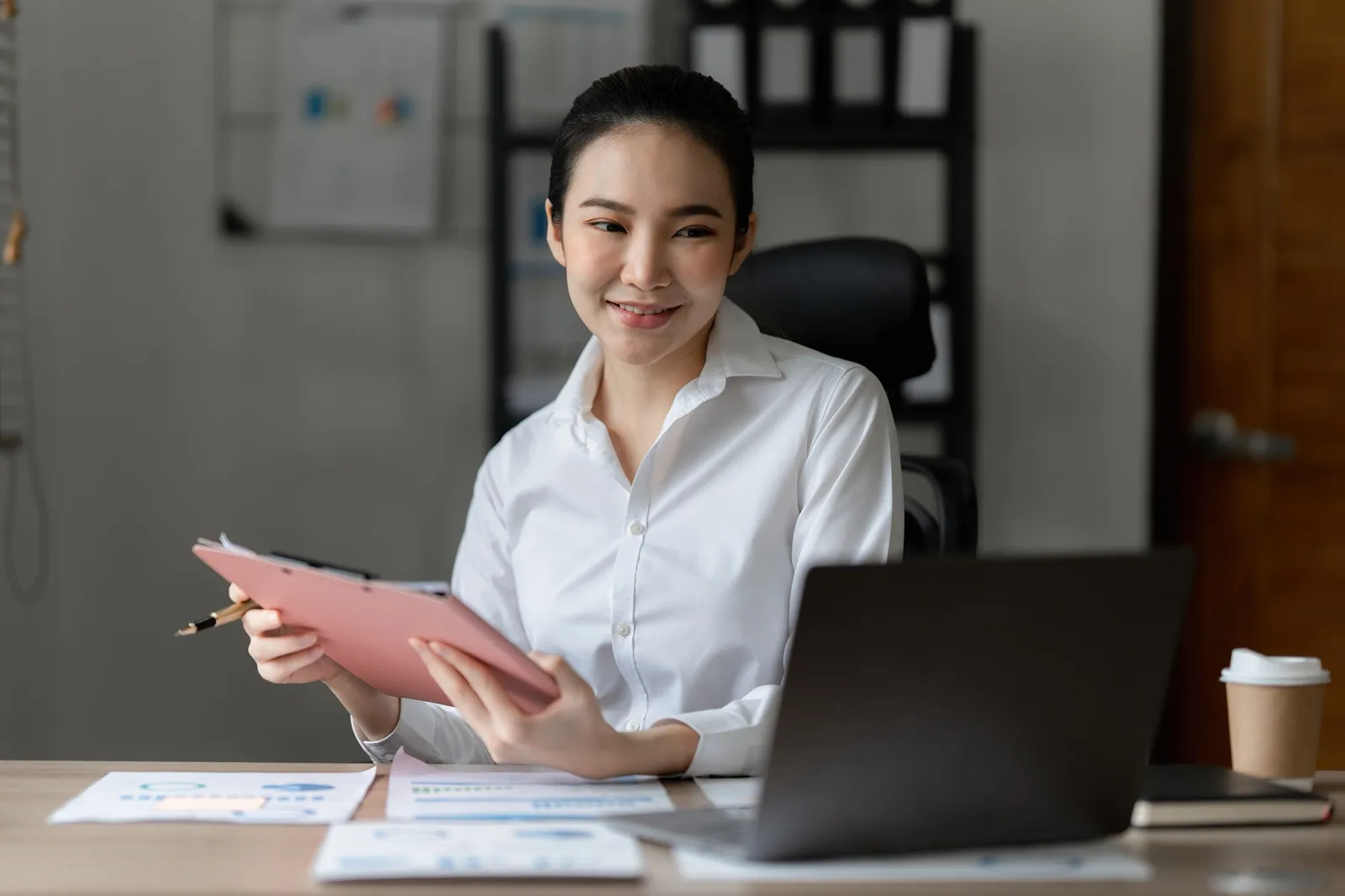 Mastering Payroll Outsourcing in Thailand: A Complete Guide for SMEs
