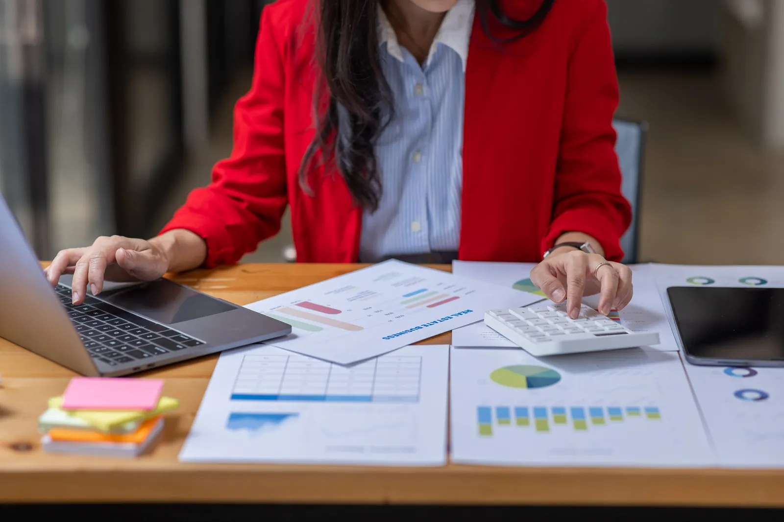 Top 10 Bookkeeping Tips for Thai SMEs: Boost Efficiency with Plizz's Accounting Services
