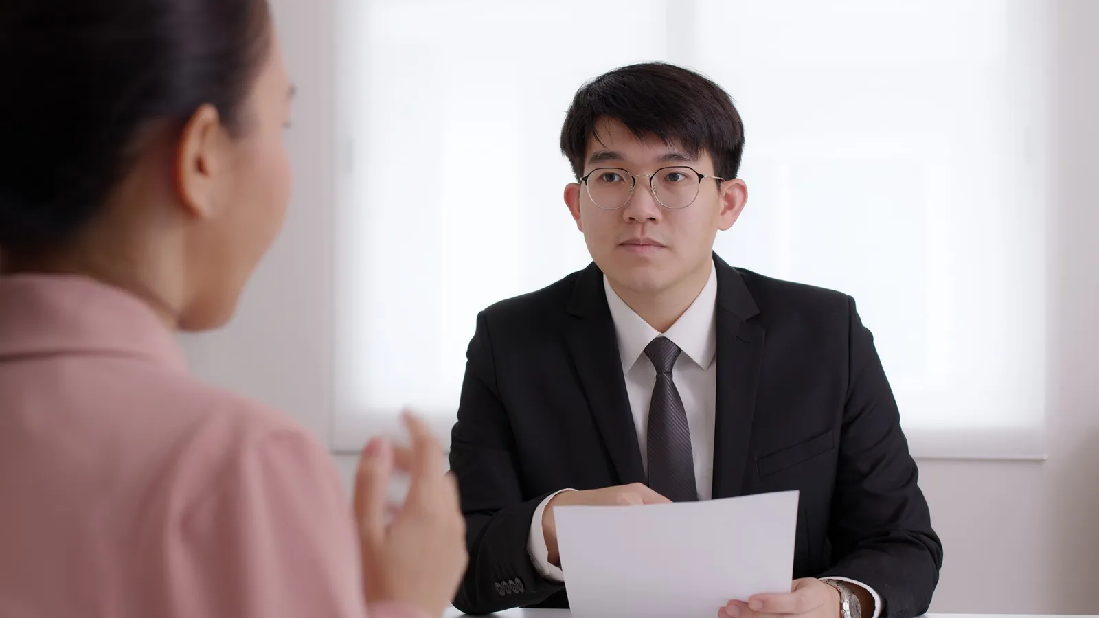 Overcoming Thai SME Challenges: Plizz's Solutions for Business Success