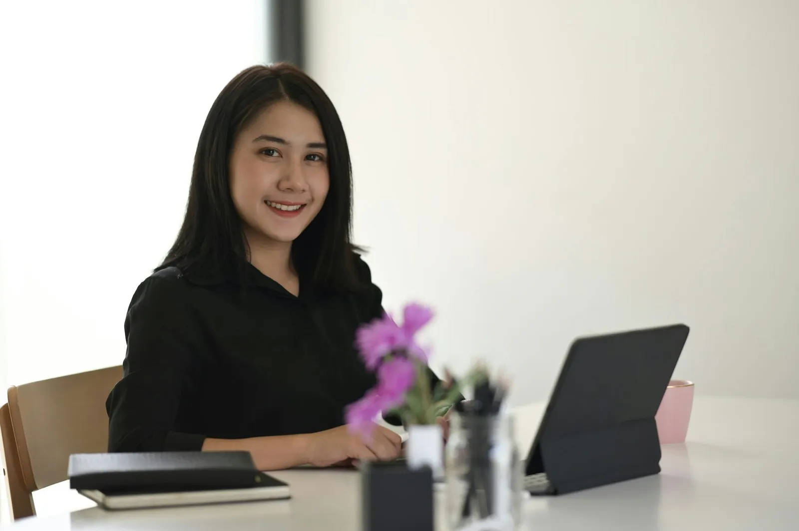 Understanding the Importance of a Corporate Secretary for SMEs in Thailand