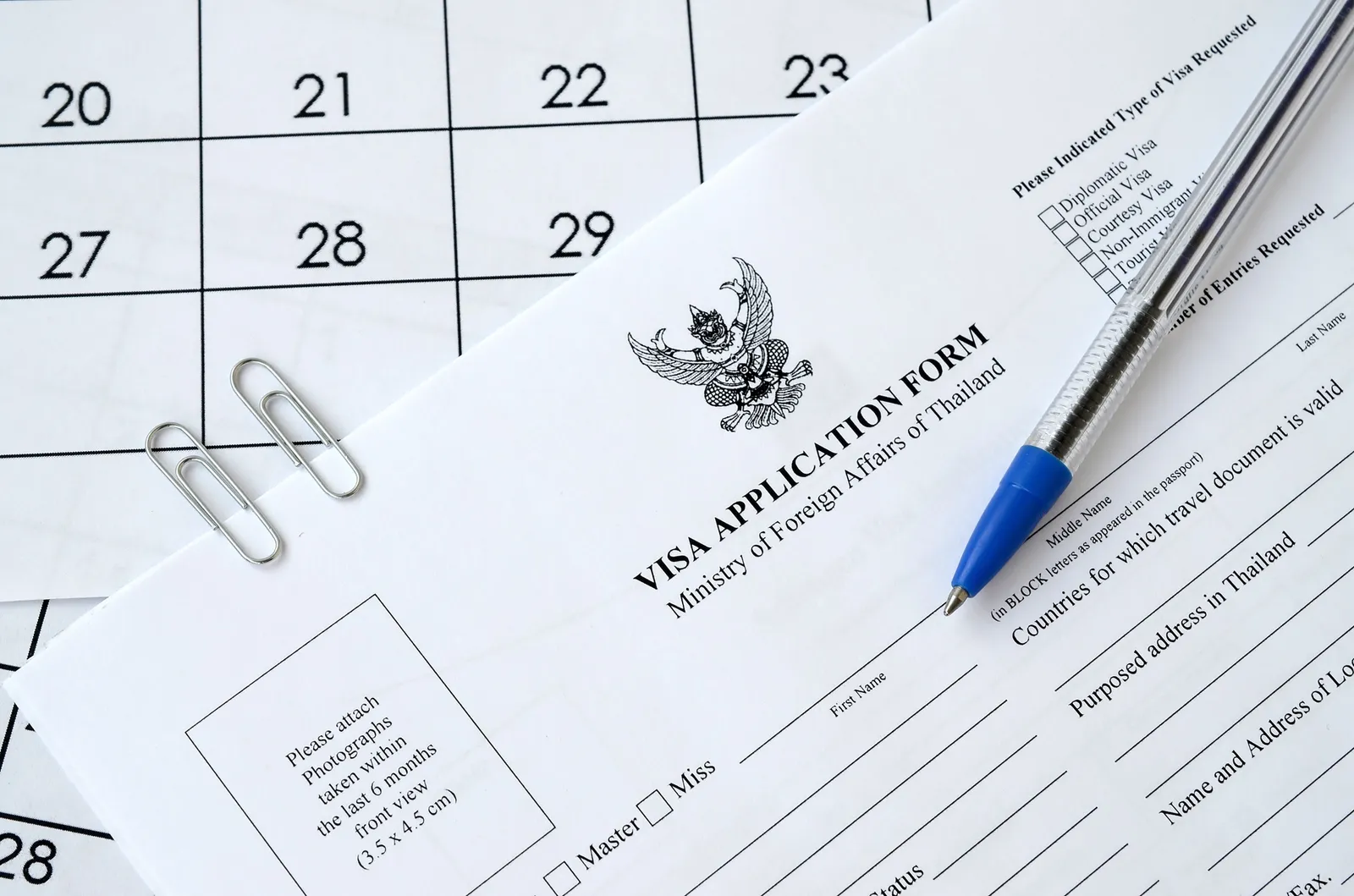 Streamline Your Thai Visa and Work Permit with Plizz